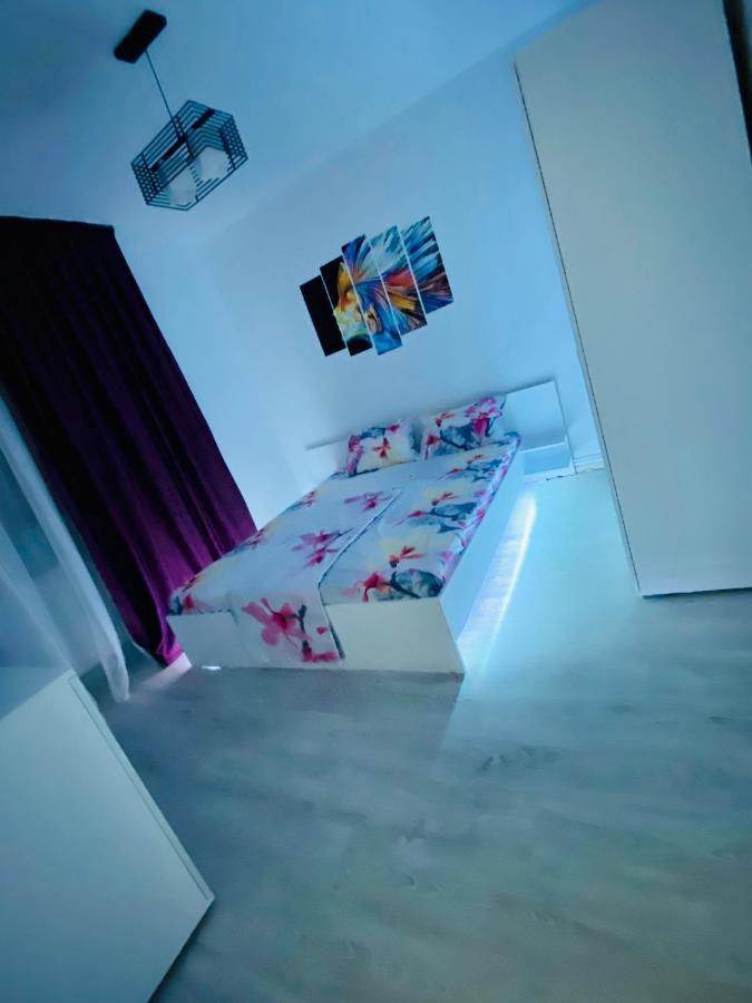 Antonia'S Apartment Constanta Bagian luar foto
