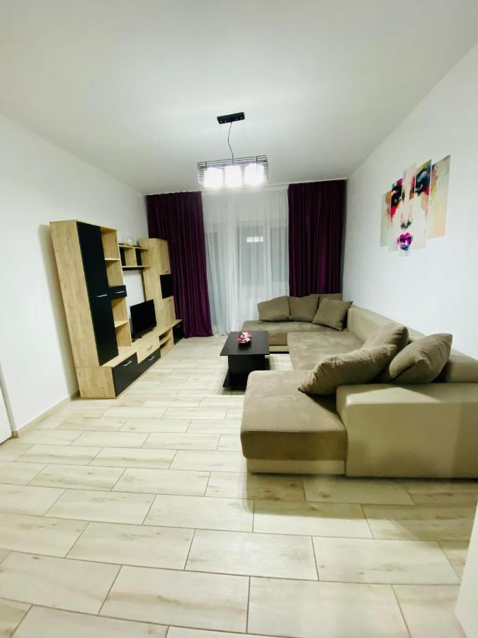Antonia'S Apartment Constanta Bagian luar foto