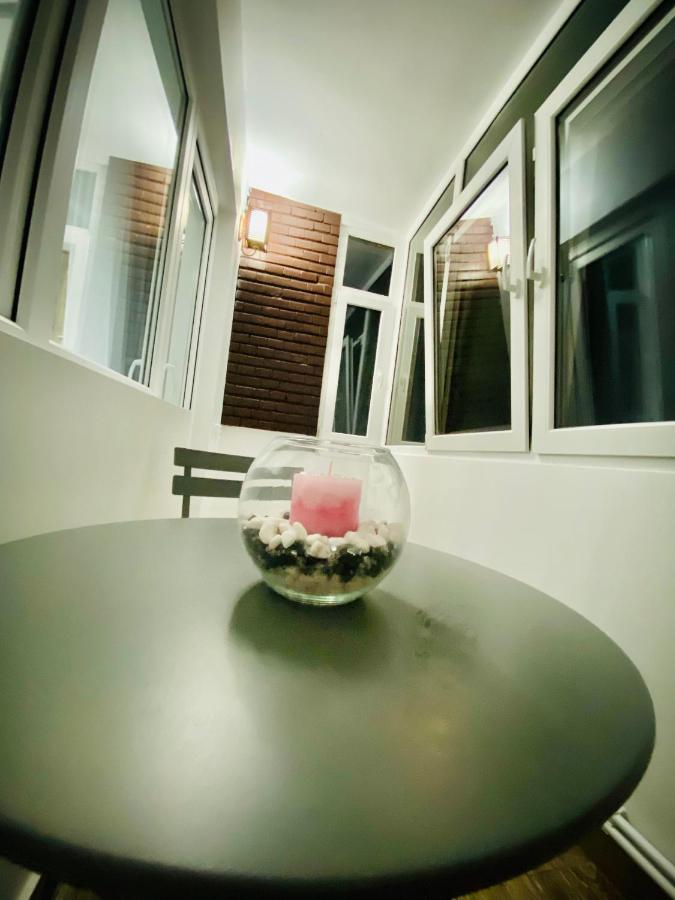 Antonia'S Apartment Constanta Bagian luar foto