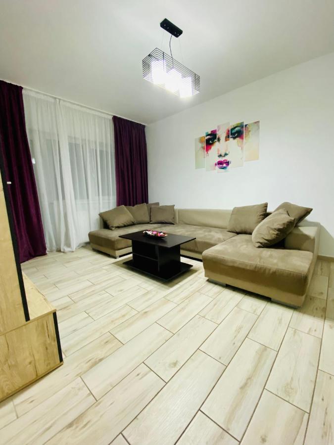 Antonia'S Apartment Constanta Bagian luar foto
